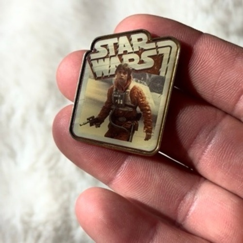 Star Wars Luke Skywalker Pin Badge Collectible Movie Memorabilia